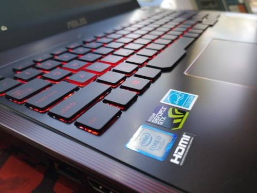BEST i7 GAMING LAPTOP ON AUCTION**LATEST 7TH GEN i7*ASUS FX553V*NVIDIAGTX4GB 1050*WARRANTY*FHD